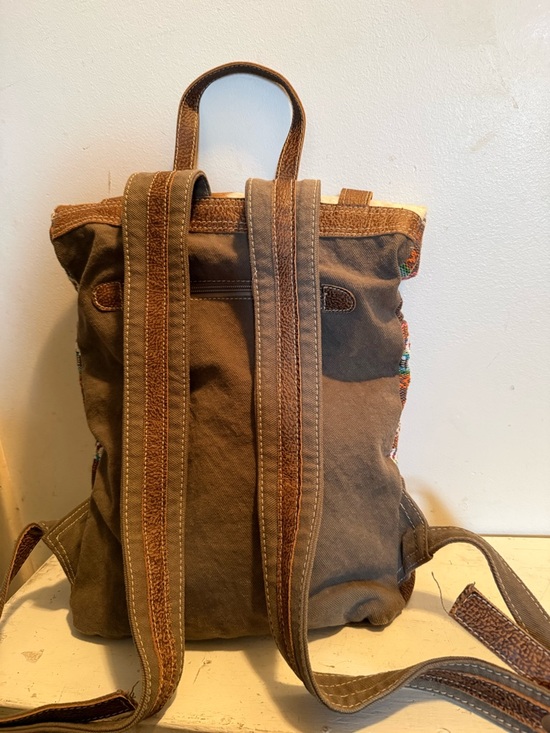 MYRA KITSCHY Cowgirl Southwest Boho Backpack Large Bag Cowhide Animal Print EUC main image 9